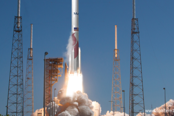Vulcan Centaur rocket launching from Cape Canaveral with BE-4 engines firing
